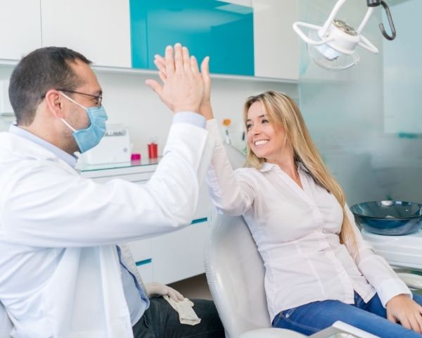 A happy dentist from seo optimization service.