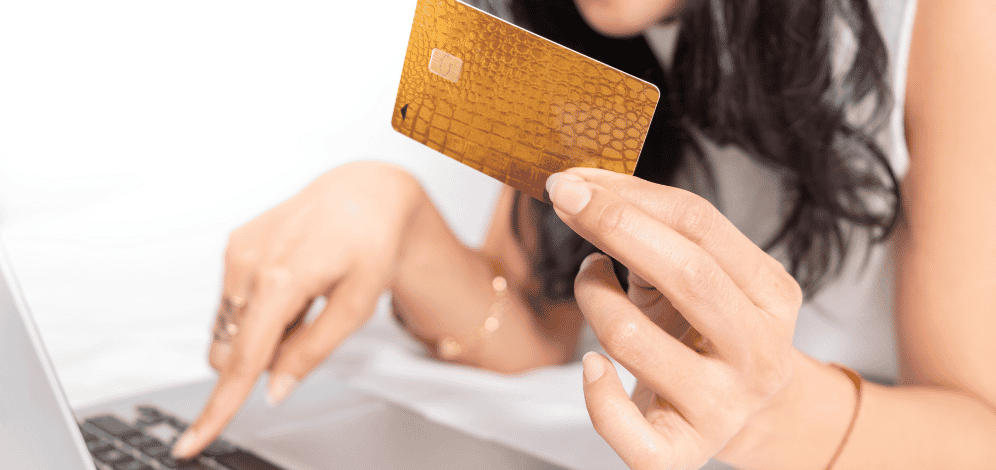 A lady happy with her ecommerce retailer and the seamless checkout experience.